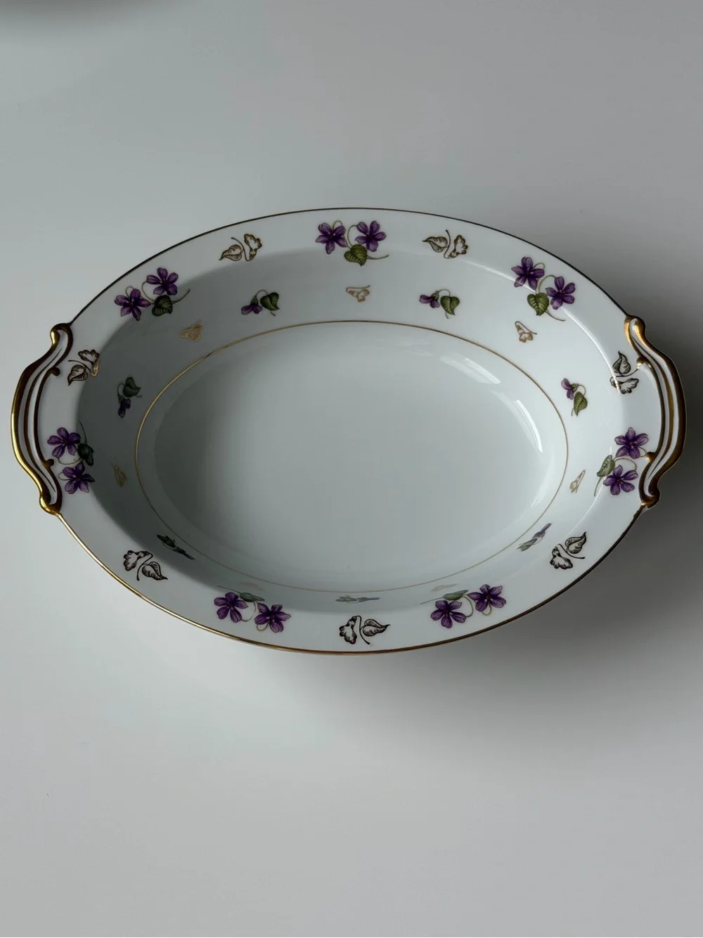 Noritake Avalon 5150 White Porcelain Oval Serving Bowl with Purple Voilet Floral
